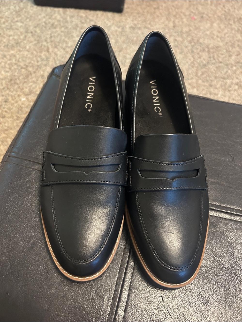 NWOT Vionic Black Leather Penny Loafers with Tan Welt